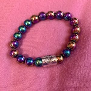 NWOT Rainbow Hematite stretch bracelet